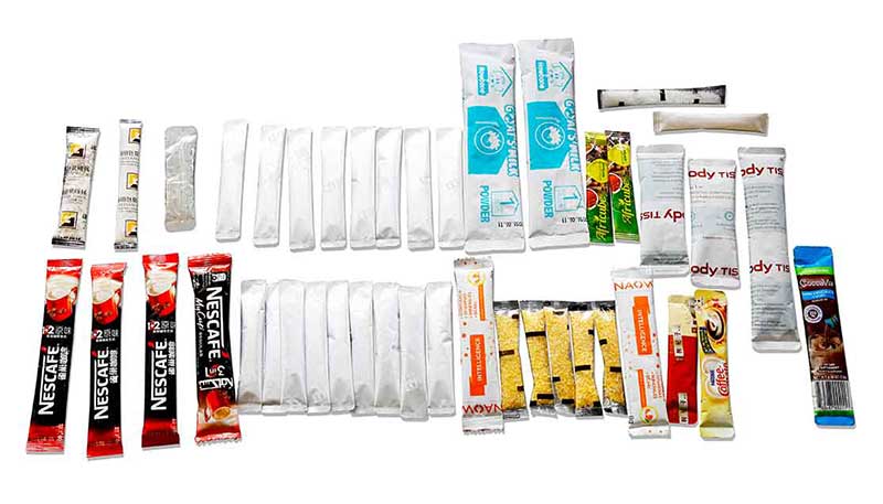 Liquid packing machine